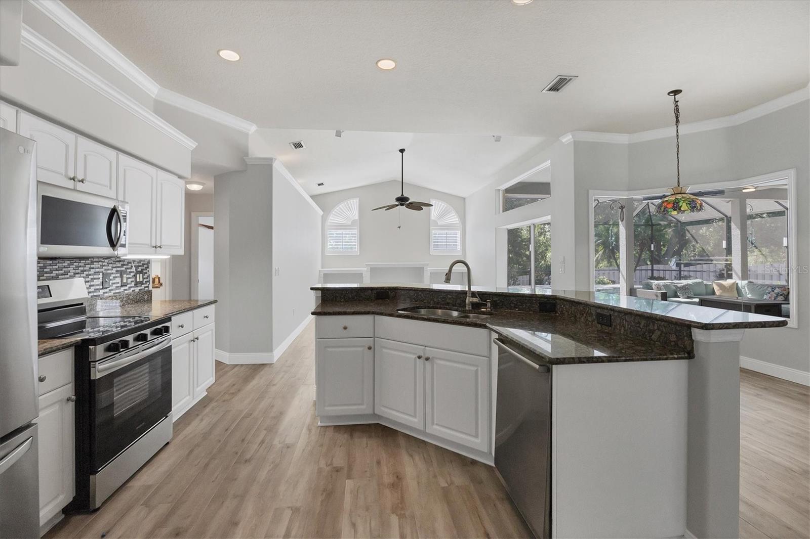 Image 13 of 49 For 9016 30th Street E