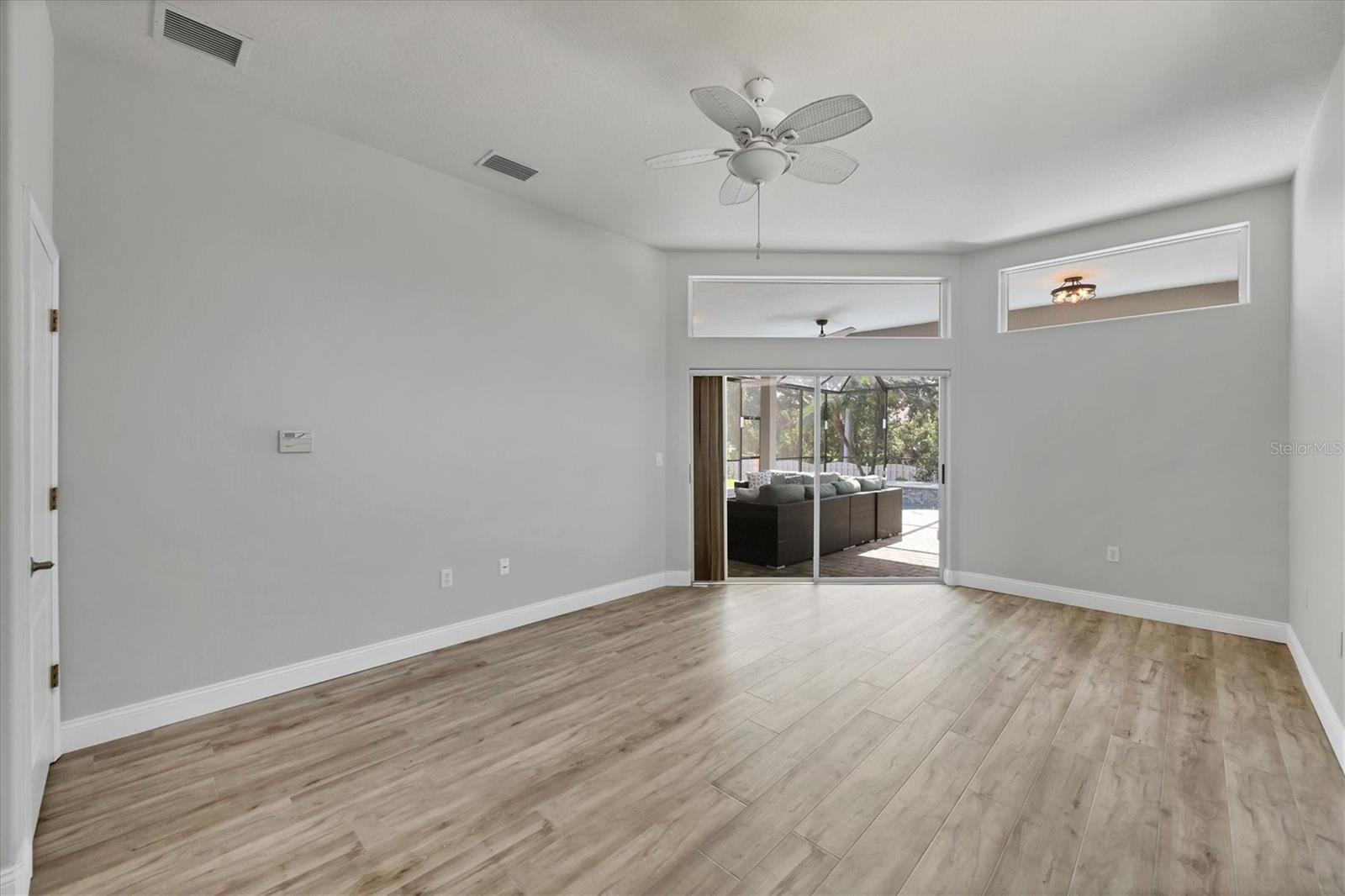Image 21 of 49 For 9016 30th Street E