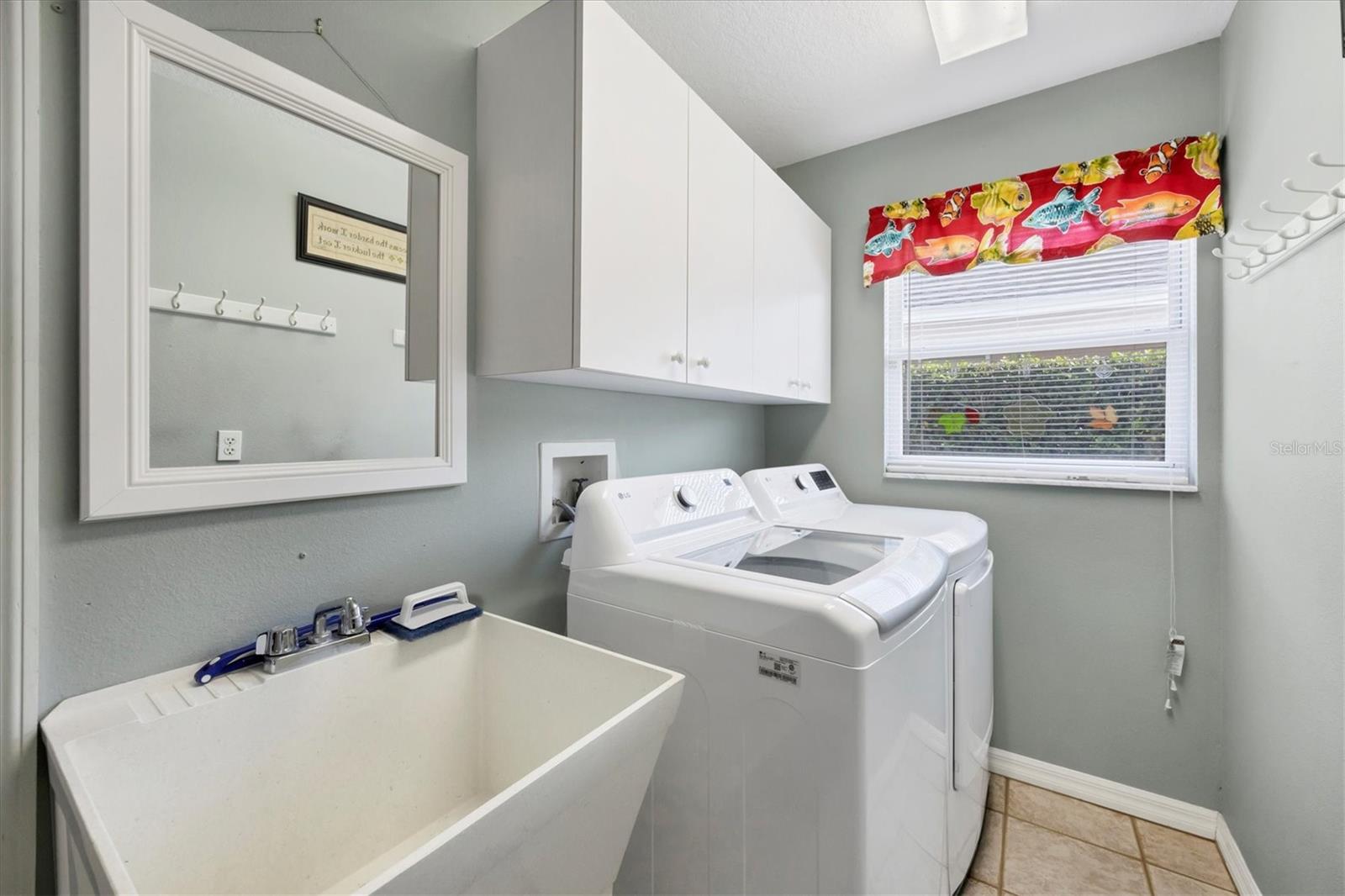 Image 30 of 49 For 9016 30th Street E