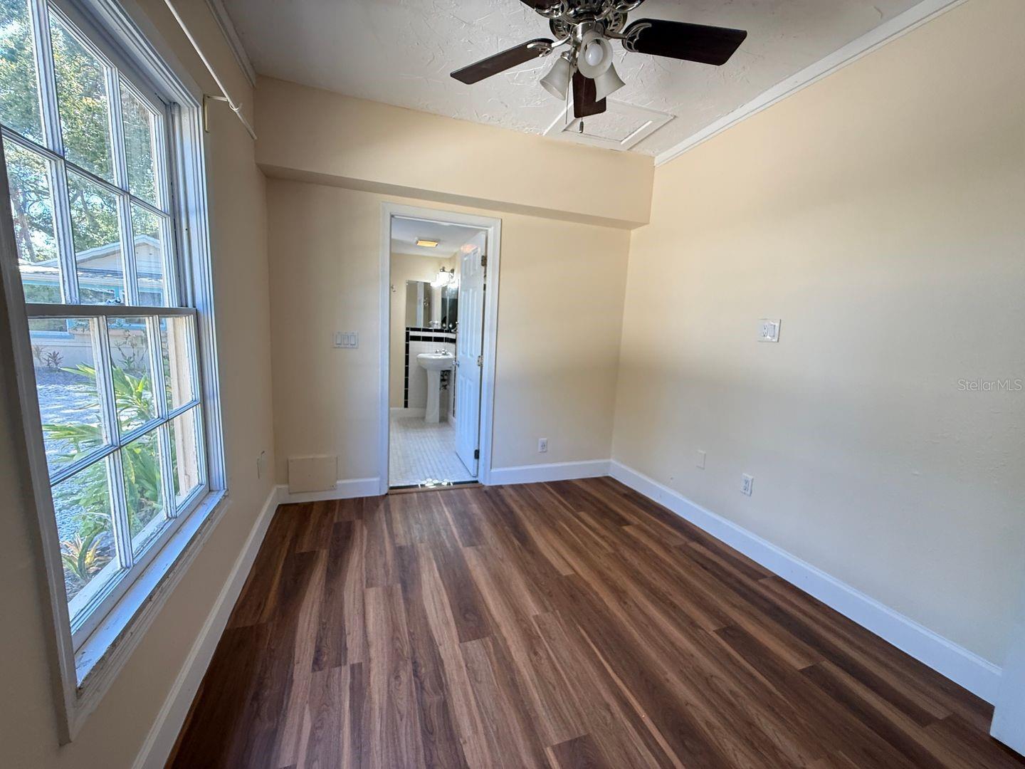 Image 10 of 22 For 3817 Rilma Avenue