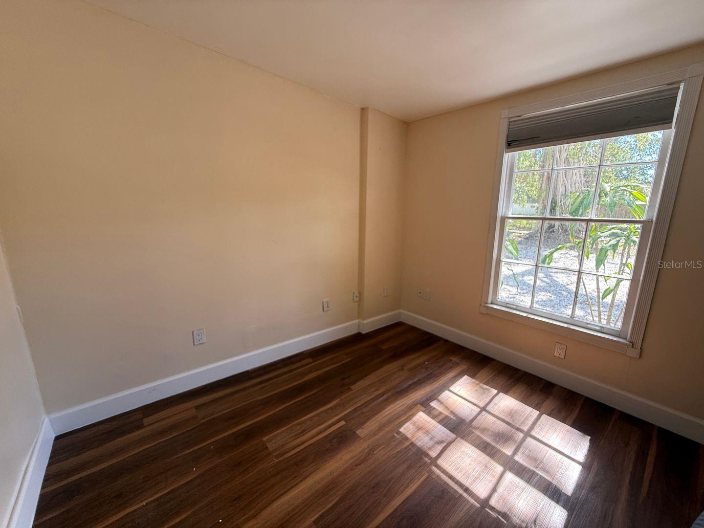 Image 18 of 22 For 3817 Rilma Avenue