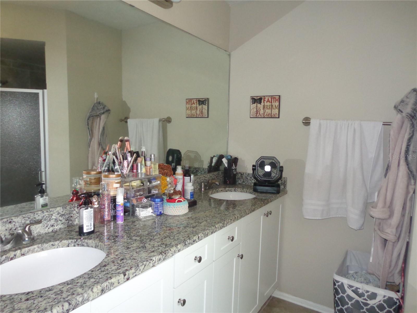 Image 9 of 31 For 2475 Wood Oak Drive