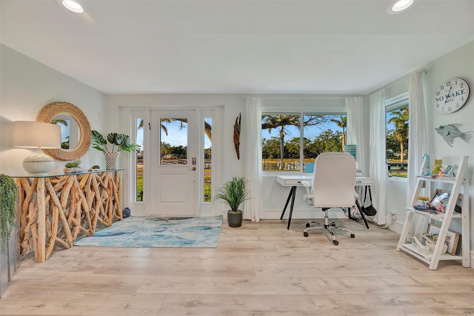Image 10 of 73 For 7817 Alhambra Drive