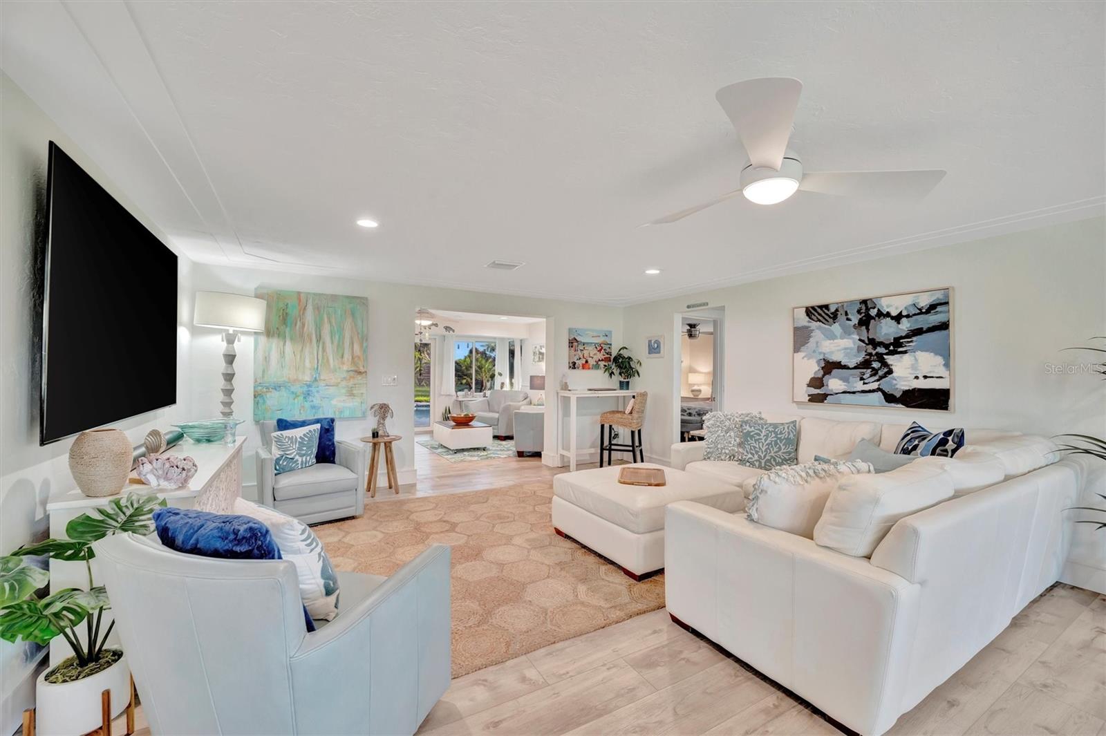 Image 13 of 73 For 7817 Alhambra Drive