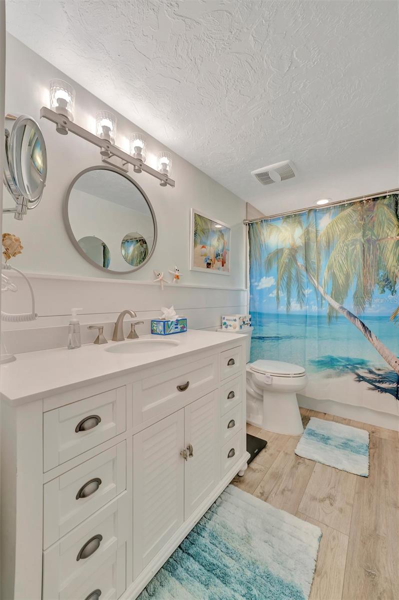 Image 48 of 73 For 7817 Alhambra Drive