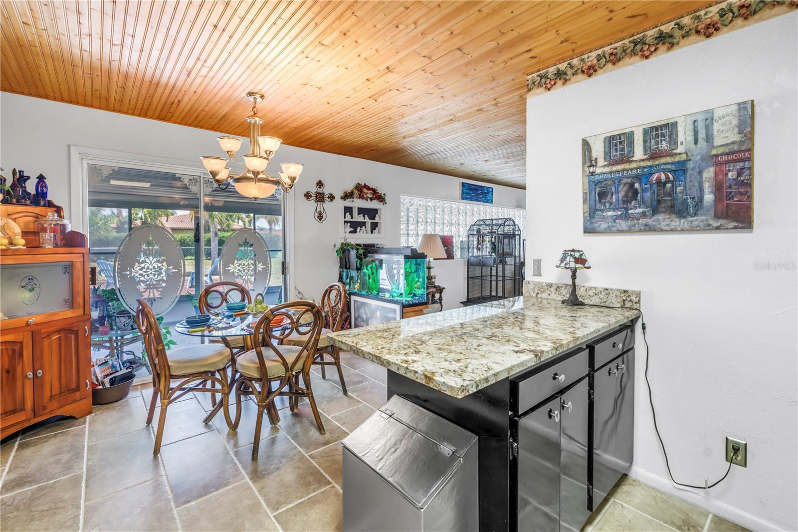 Image 13 of 60 For 3311 Florida Boulevard
