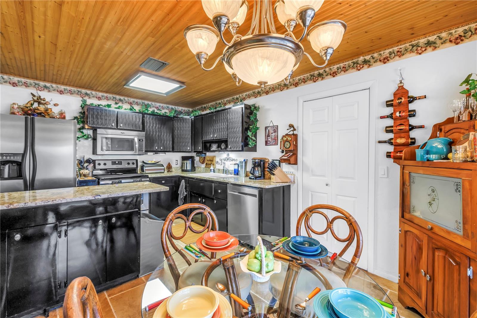 Image 14 of 60 For 3311 Florida Boulevard