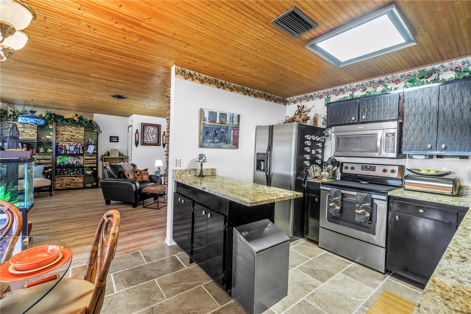 Image 15 of 60 For 3311 Florida Boulevard