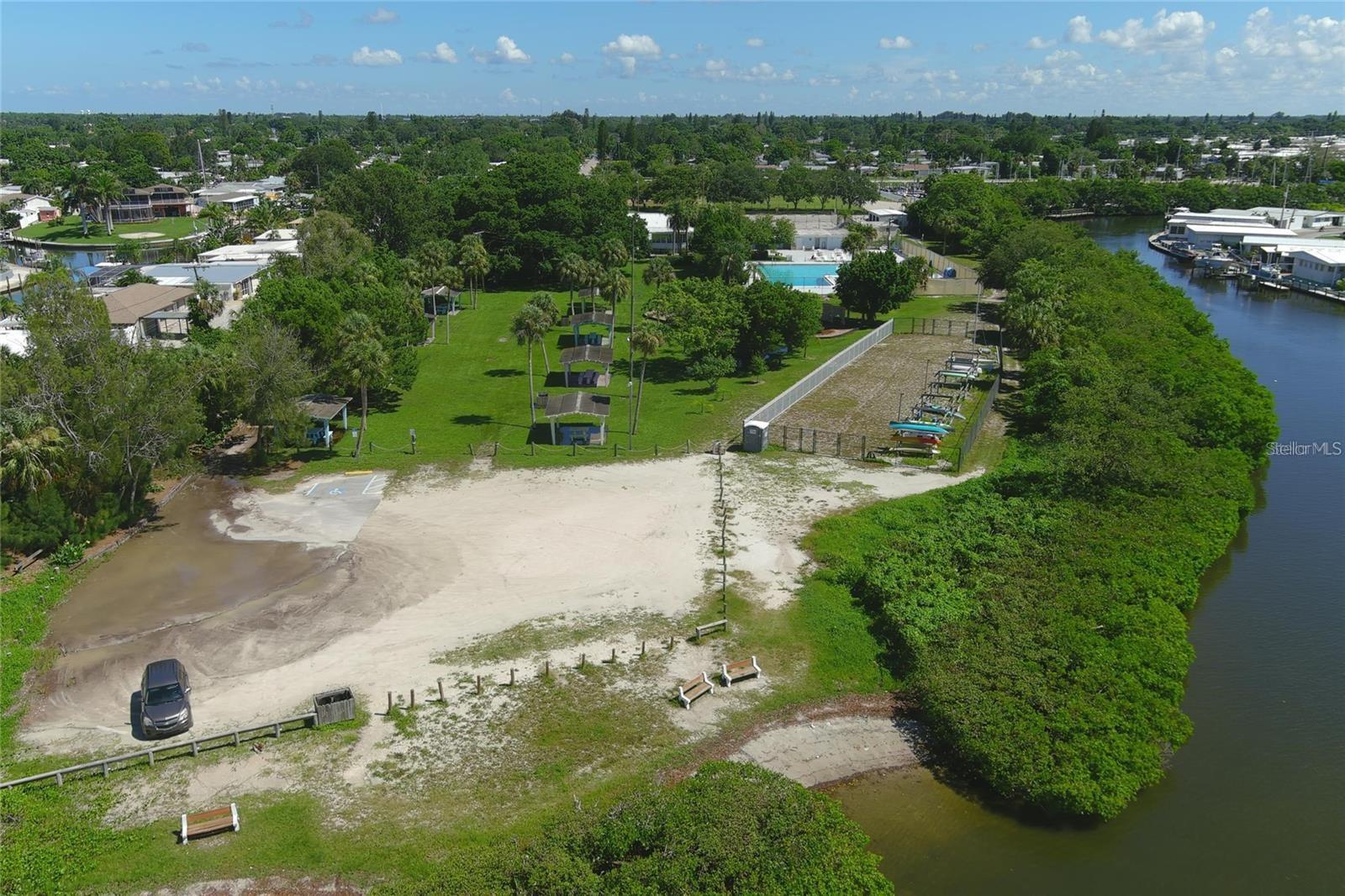 Image 59 of 60 For 3311 Florida Boulevard