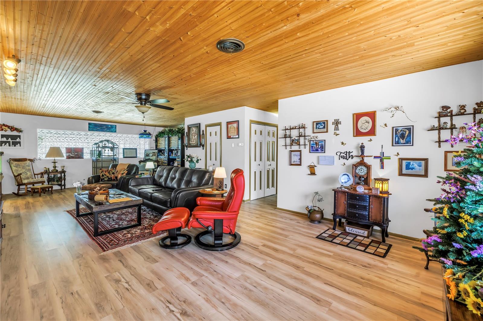 Image 8 of 60 For 3311 Florida Boulevard