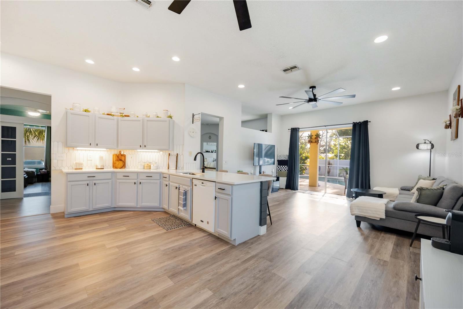 Image 13 of 25 For 4307 Manfield Drive