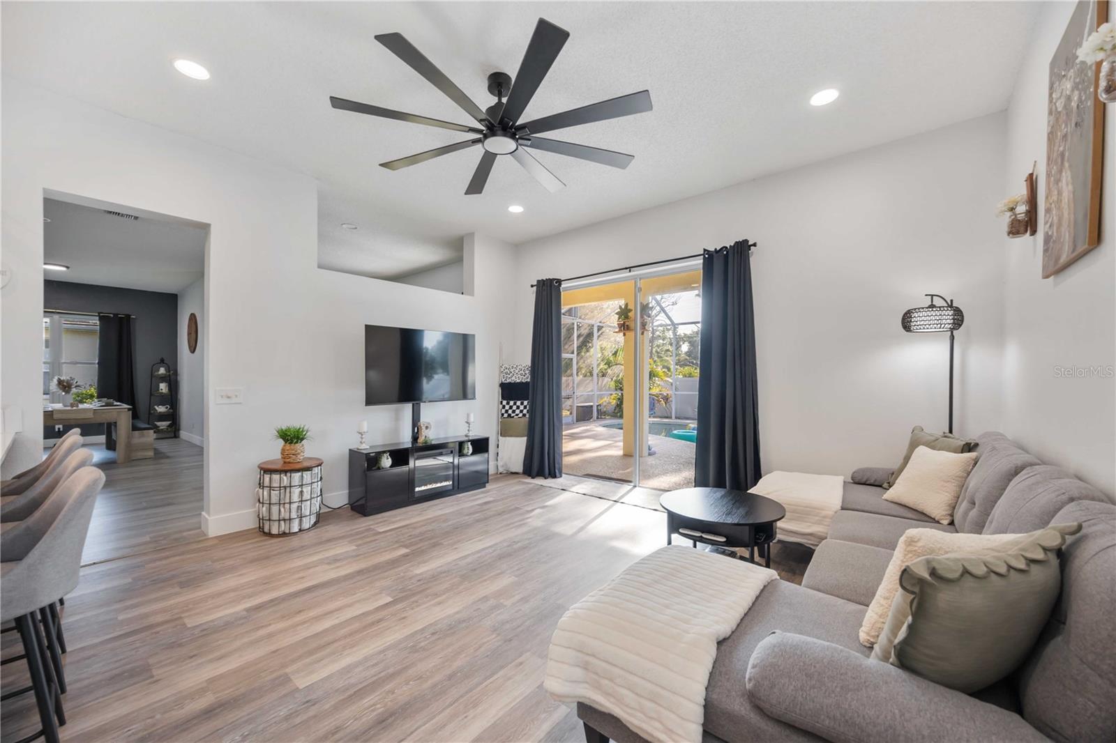 Image 6 of 25 For 4307 Manfield Drive