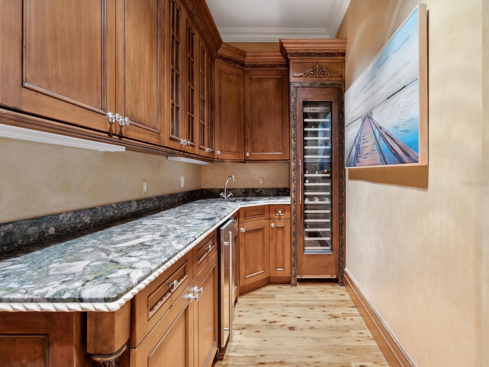 Image 22 of 86 For 1423 & 1435 Hillview Drive