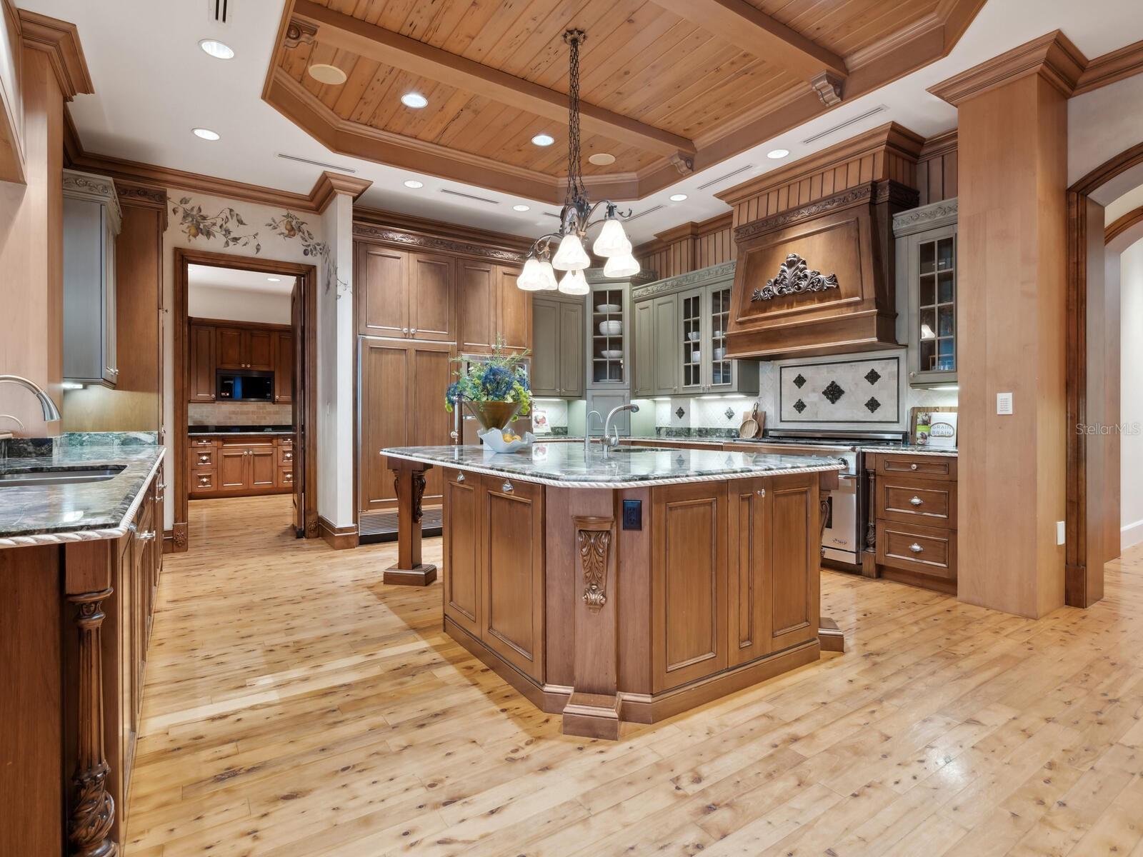 Image 24 of 86 For 1423 & 1435 Hillview Drive