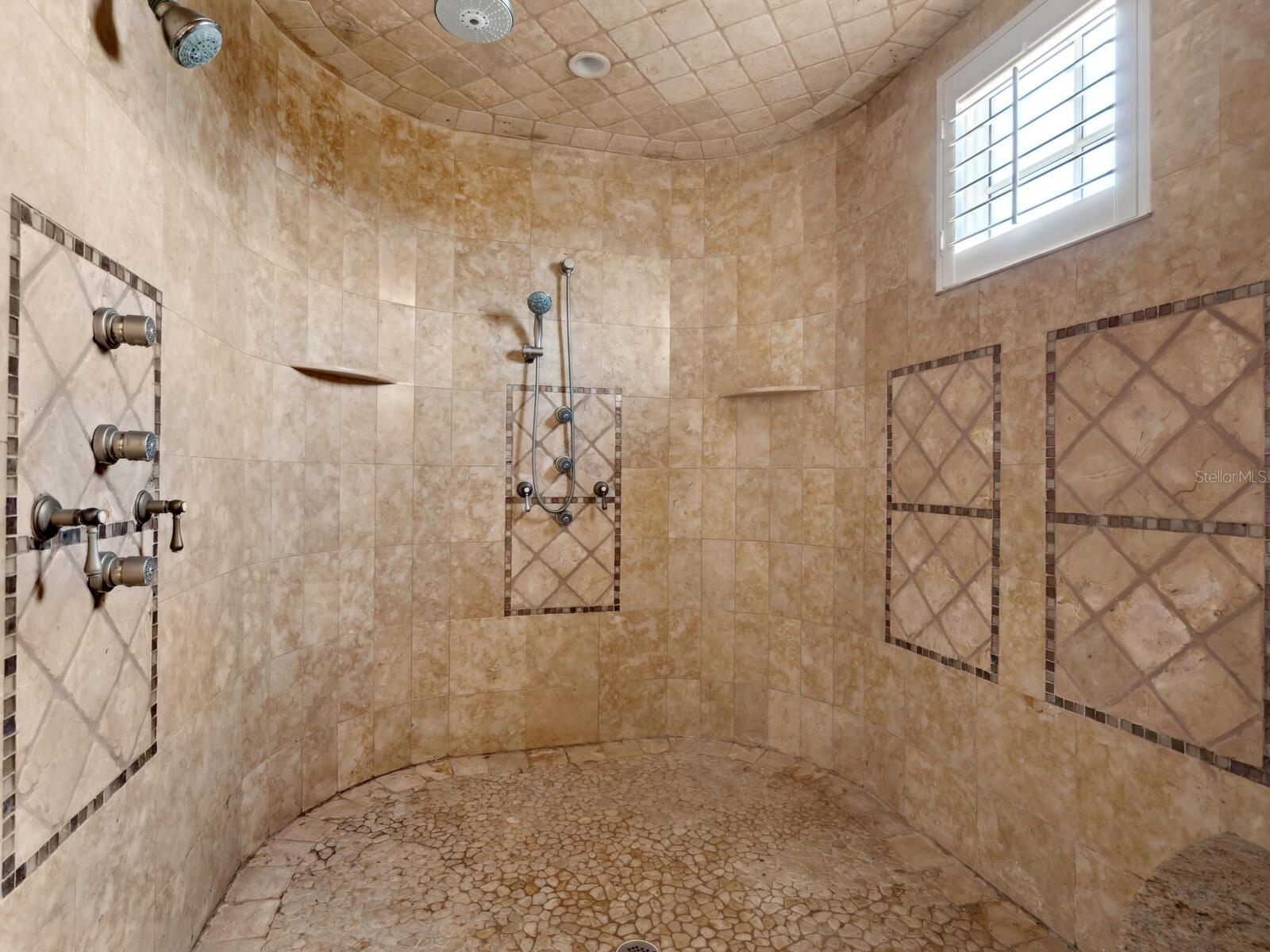 Image 45 of 86 For 1423 & 1435 Hillview Drive