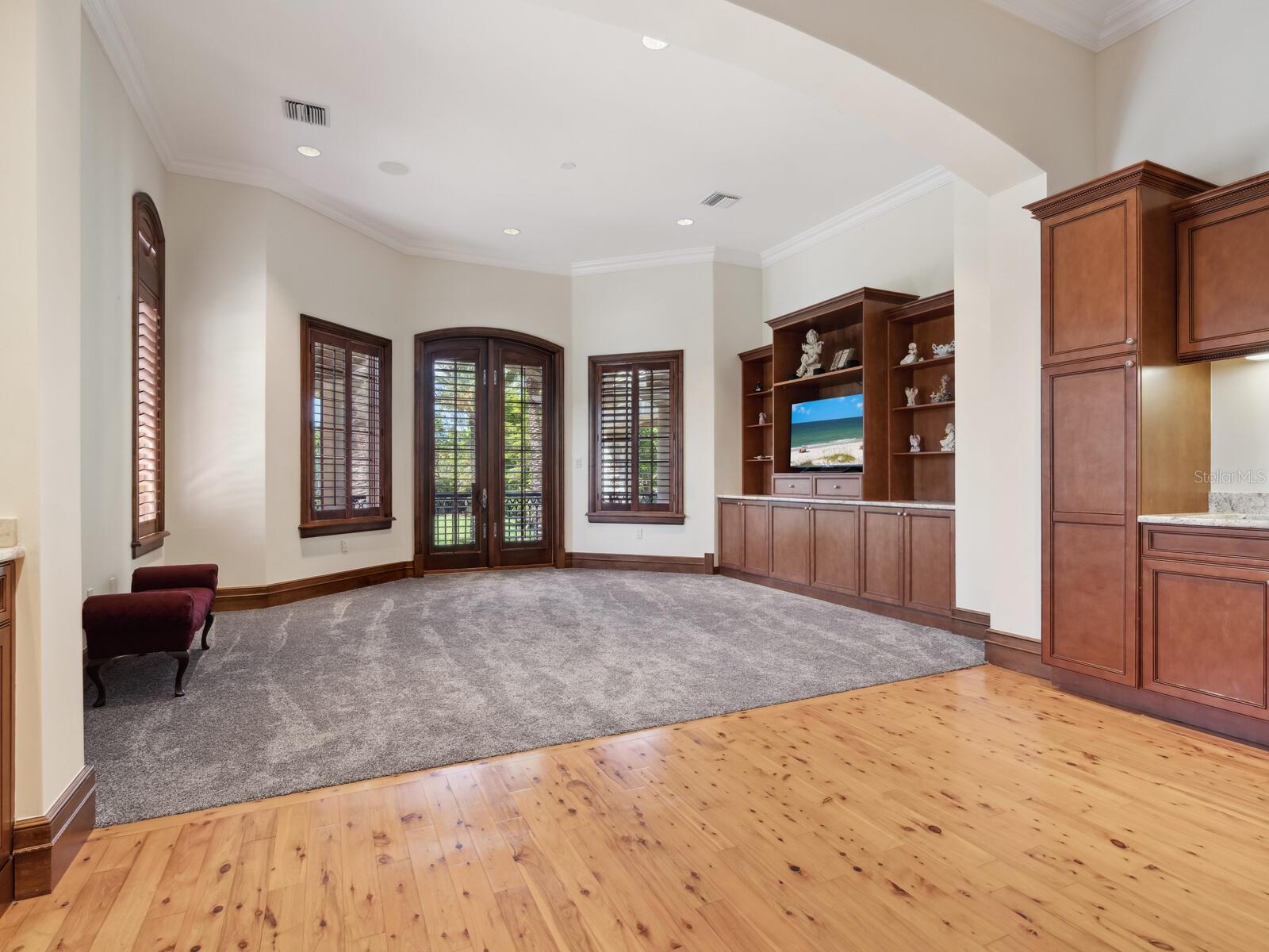 Image 58 of 86 For 1423 & 1435 Hillview Drive