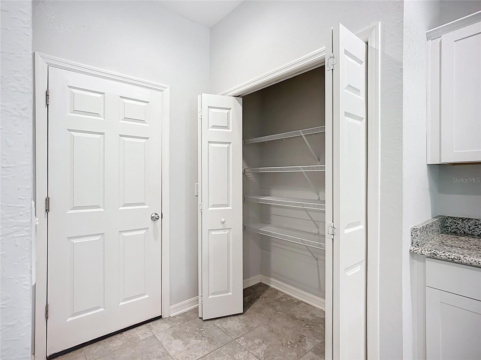 Image 18 of 40 For 1053 Grantham Drive