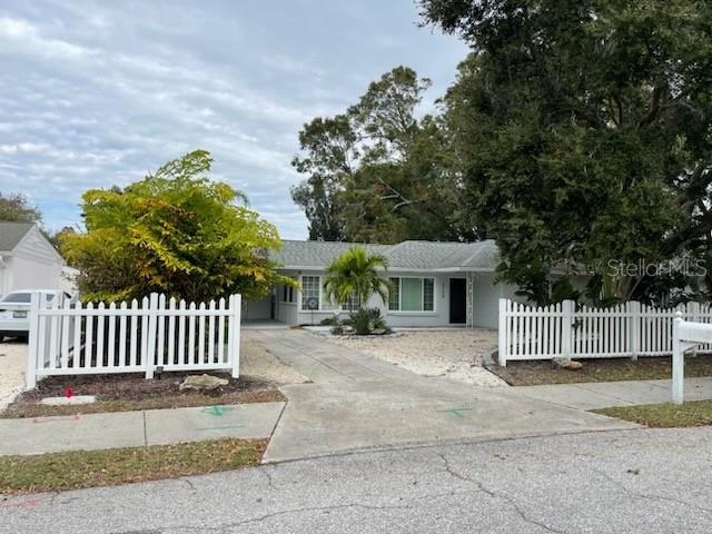 Image 3 of 25 For 2159 Bougainvillea Street