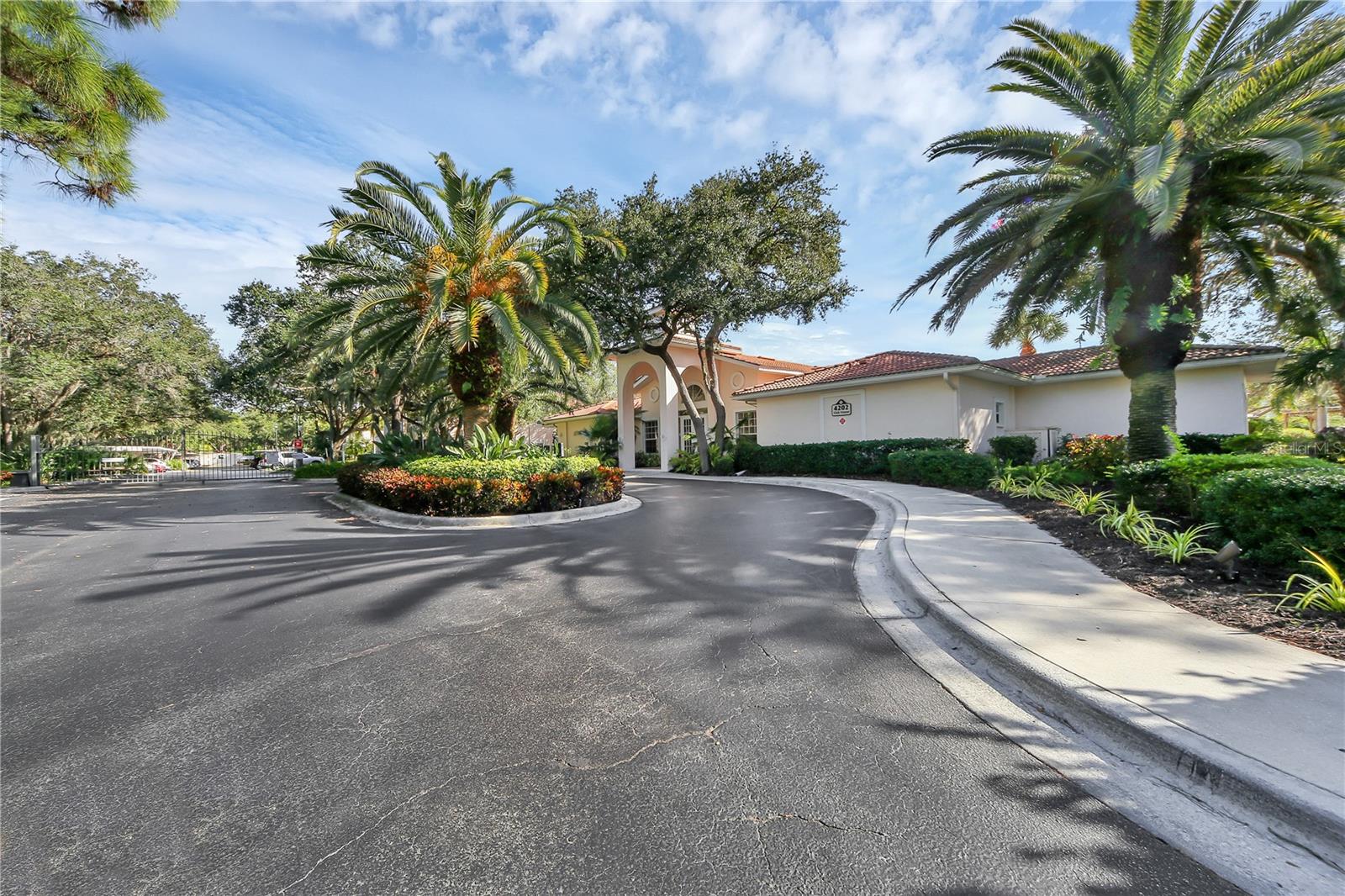 Image 24 of 29 For 4244 Central Sarasota Parkway 712