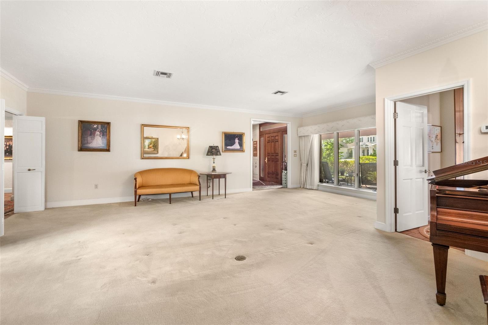 Image 13 of 81 For 1671 South Drive