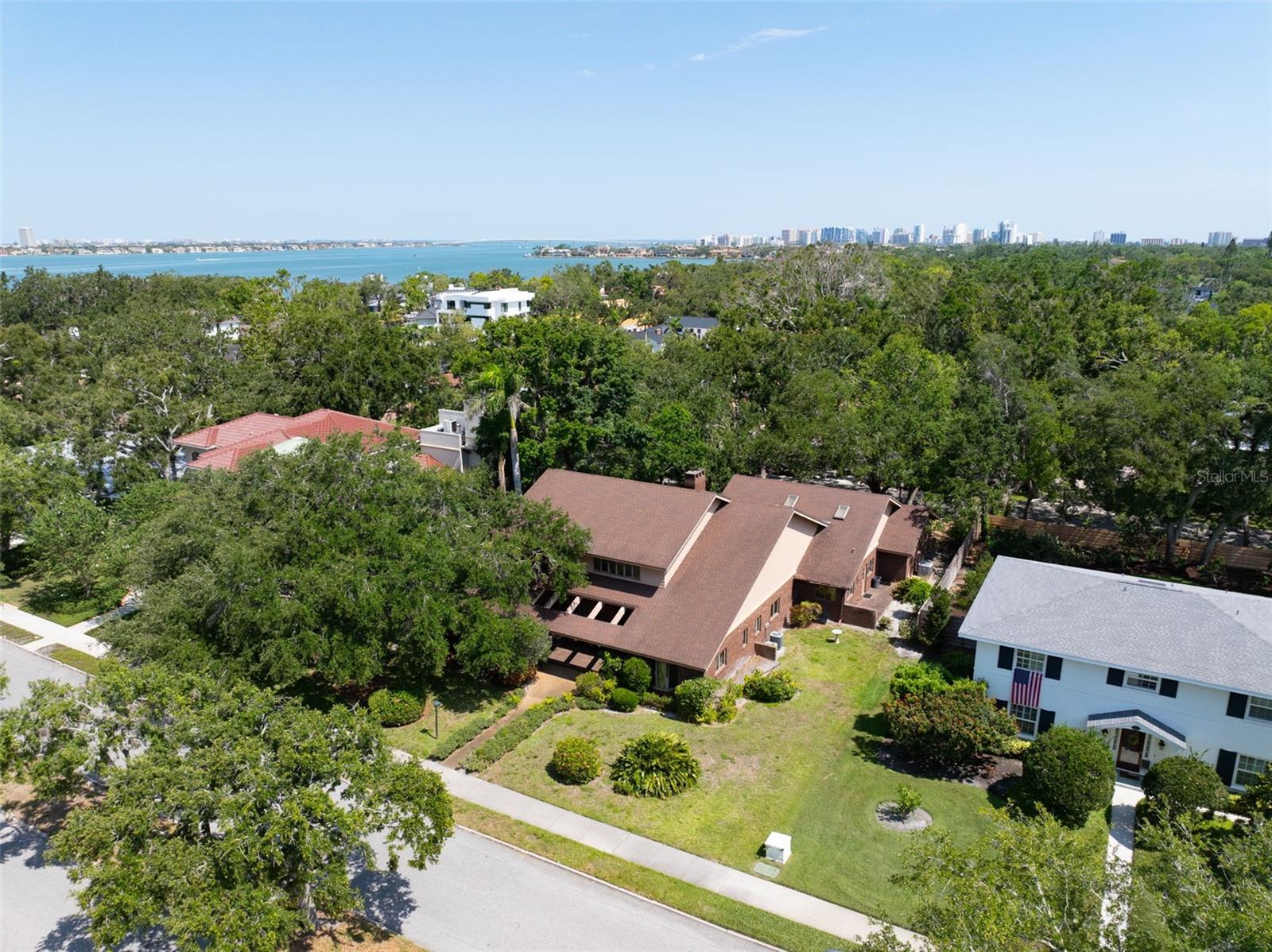 Image 68 of 81 For 1671 South Drive