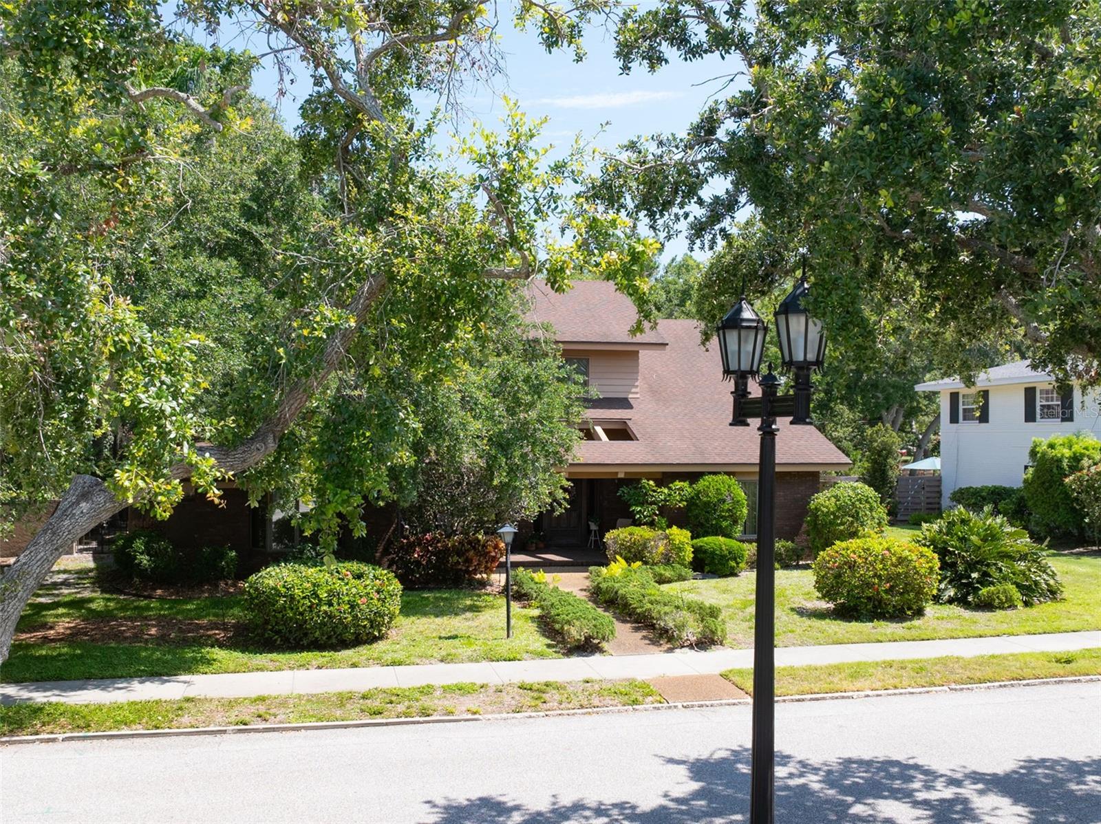 Image 70 of 81 For 1671 South Drive