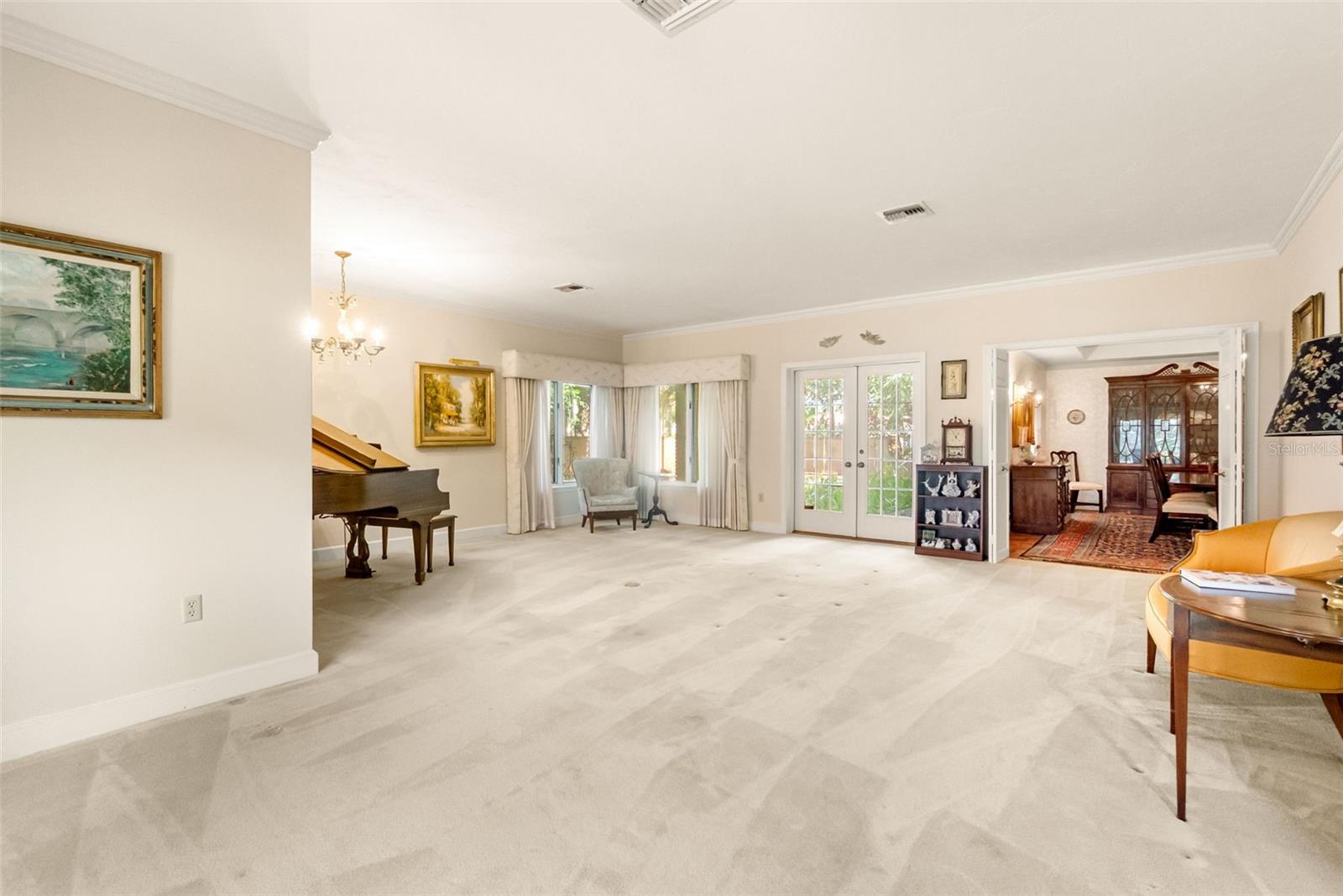 Image 9 of 81 For 1671 South Drive