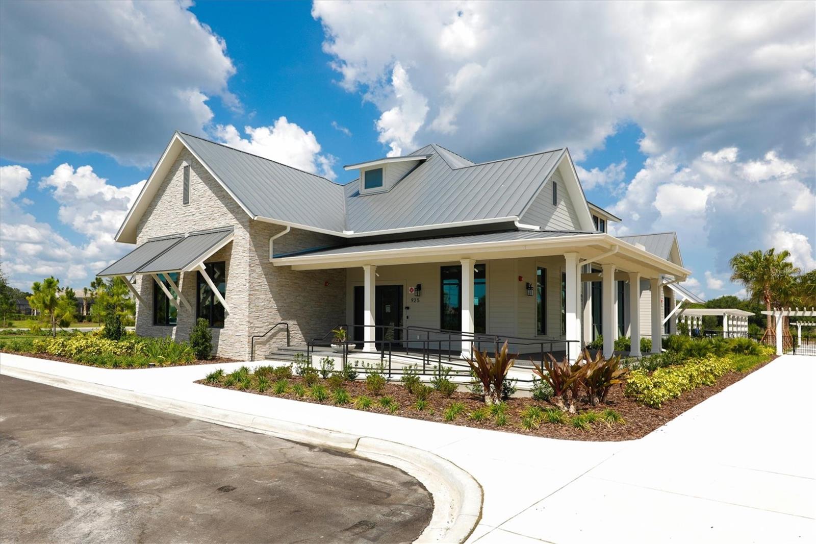 Image 63 of 97 For 8069 Tidal Pointe Way