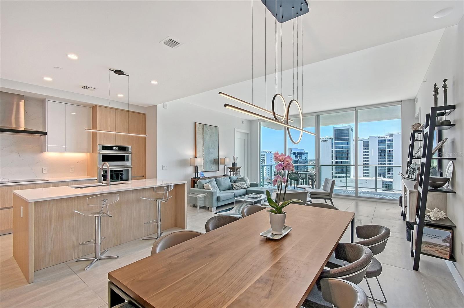 Image 15 of 80 For 301 Quay Commons  1208