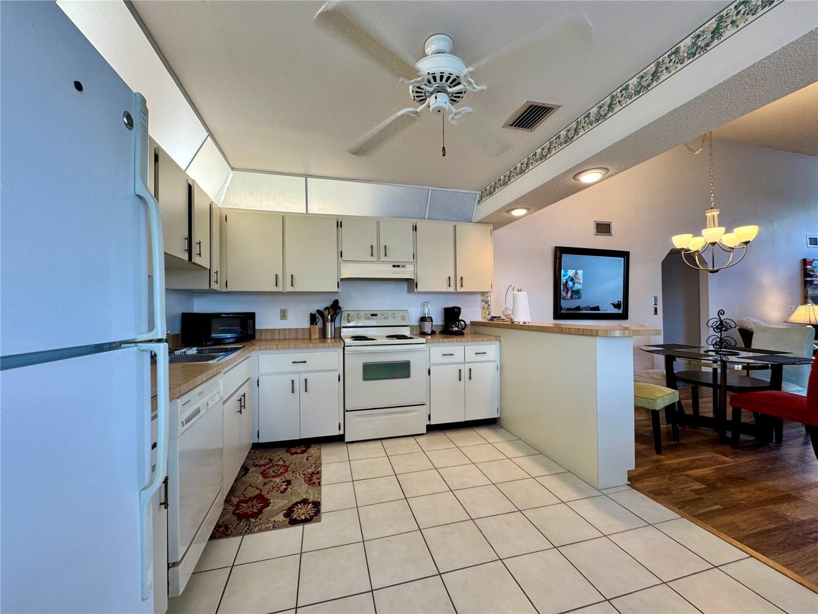 Image 10 of 39 For 5400 34th Street W H12