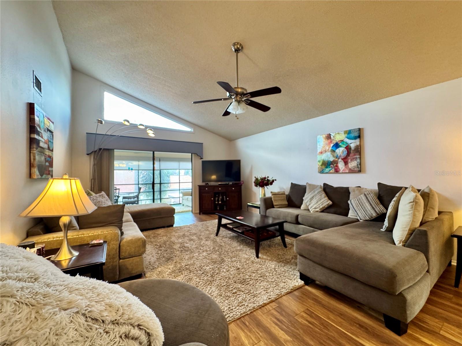 Image 4 of 39 For 5400 34th Street W H12