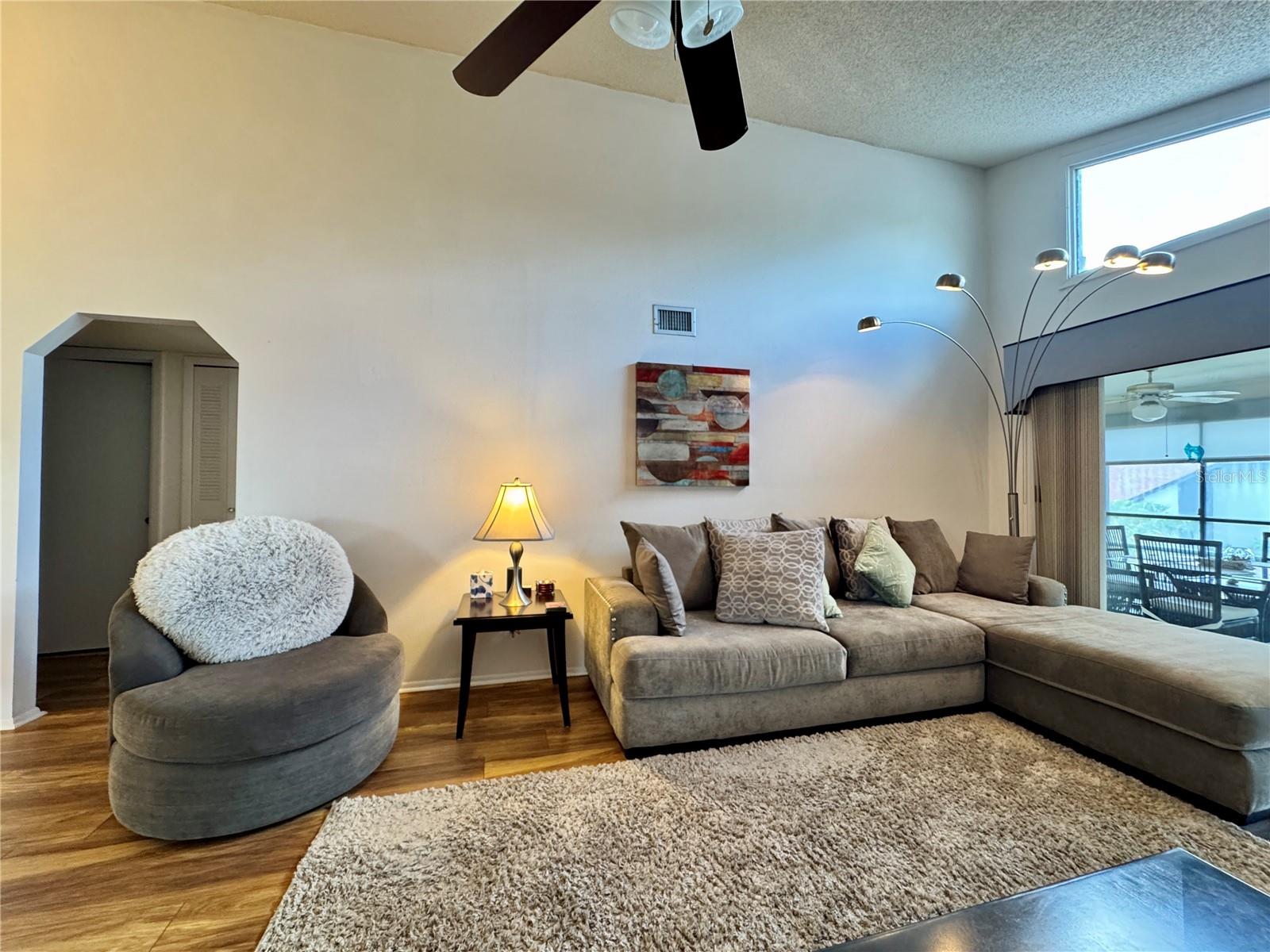 Image 8 of 39 For 5400 34th Street W H12