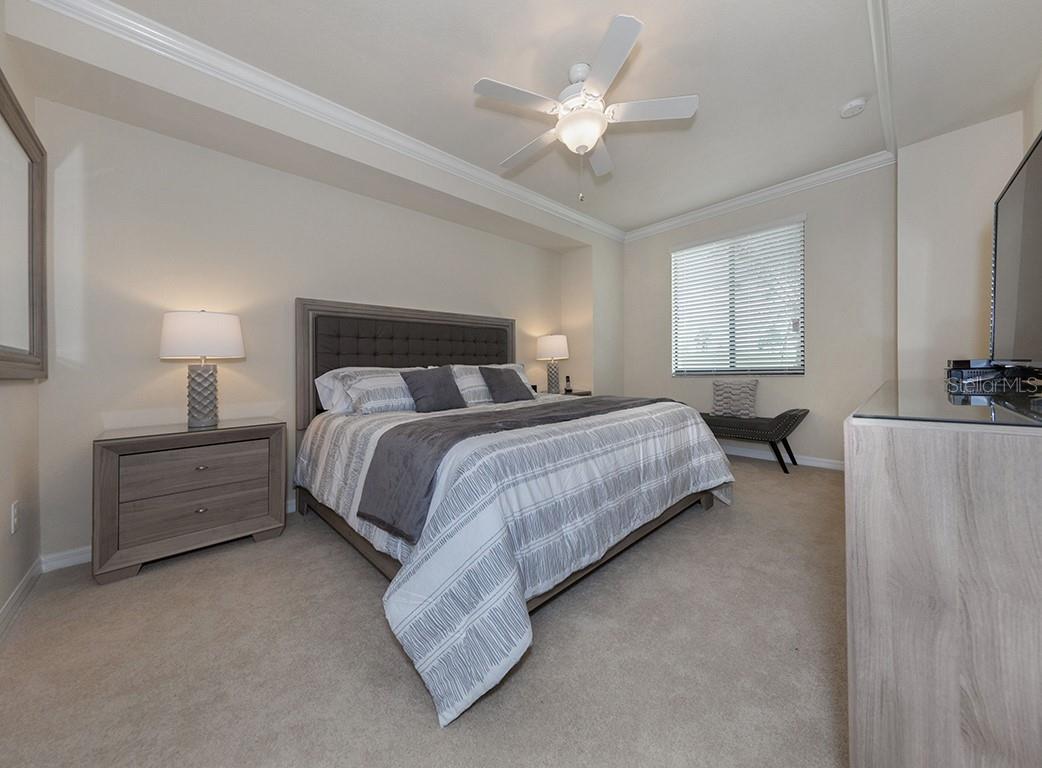 Image 20 of 60 For 5518 Palmer Circle 102