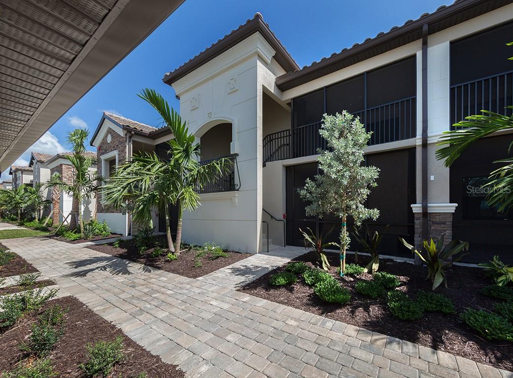 Image 29 of 60 For 5518 Palmer Circle 102