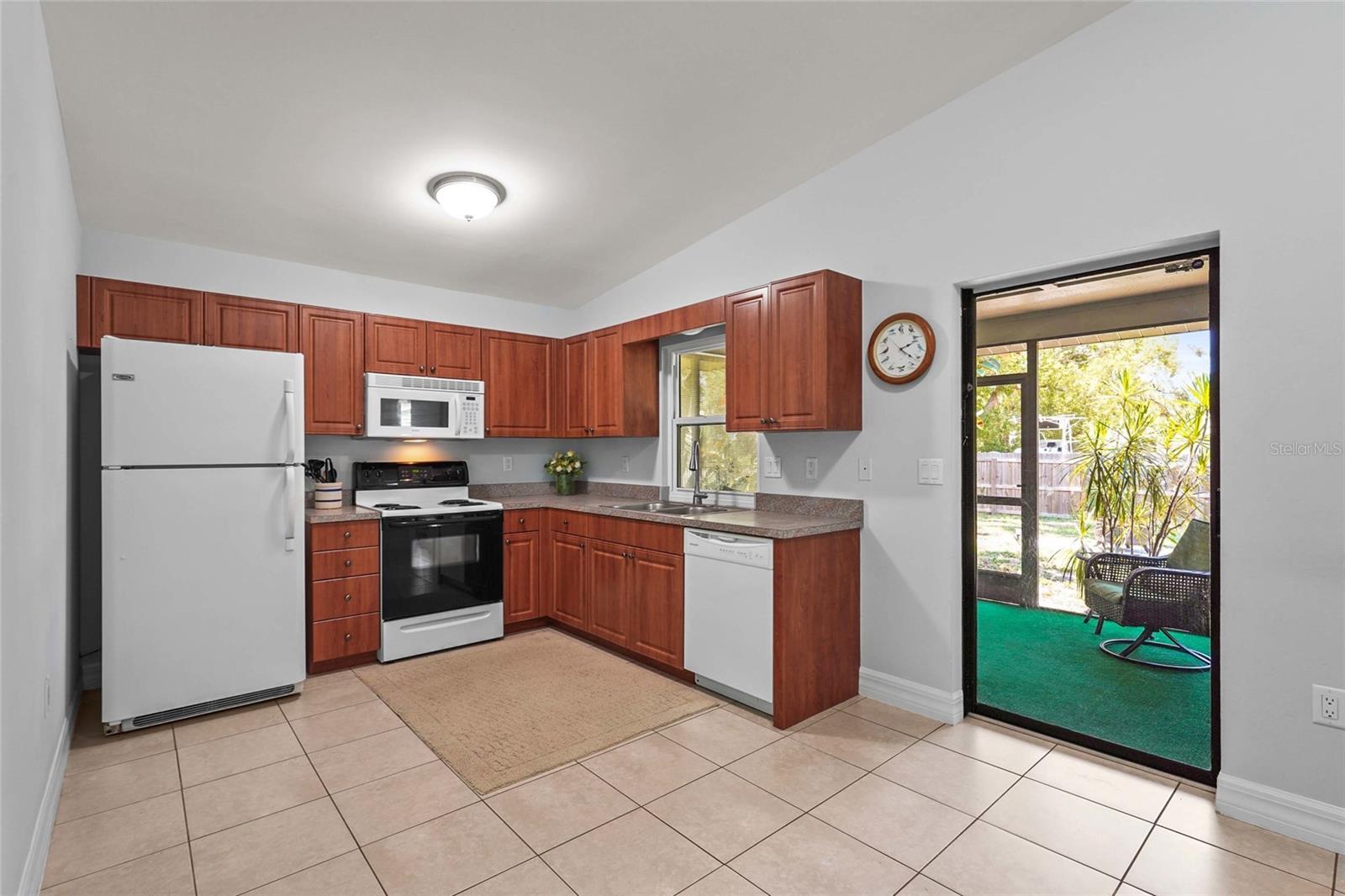 Image 15 of 49 For 4251 Austin Street