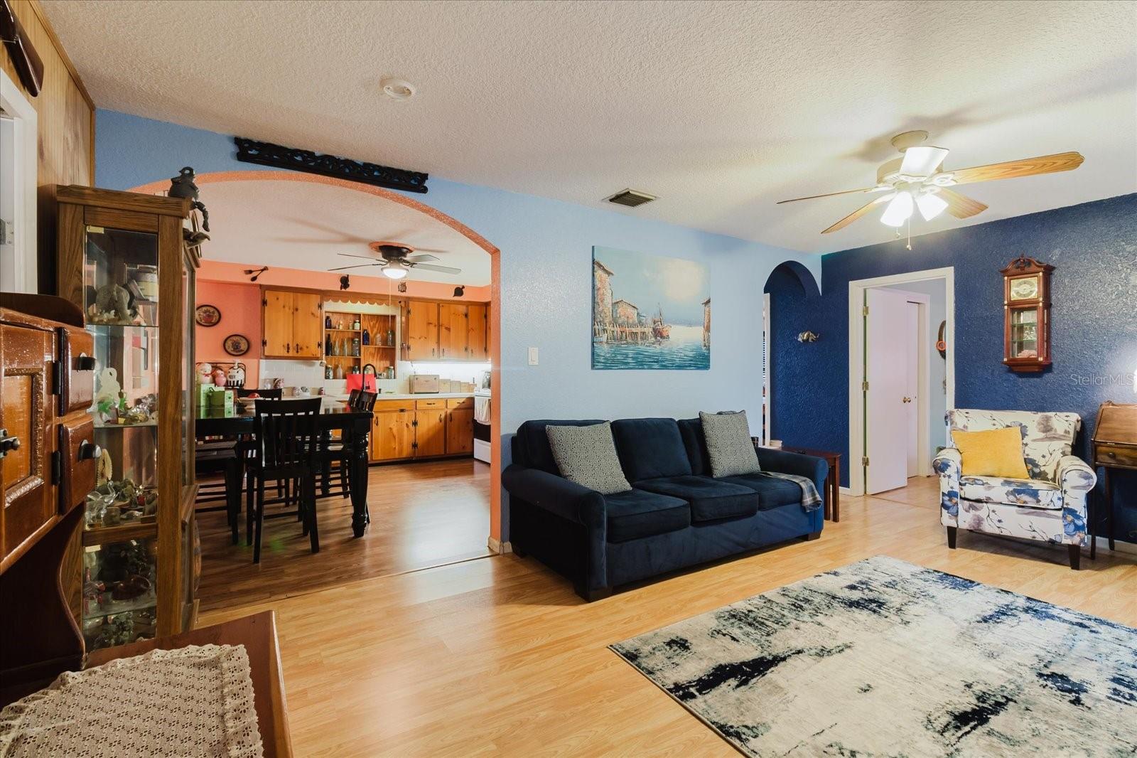 Image 11 of 36 For 4015 Asbury Place