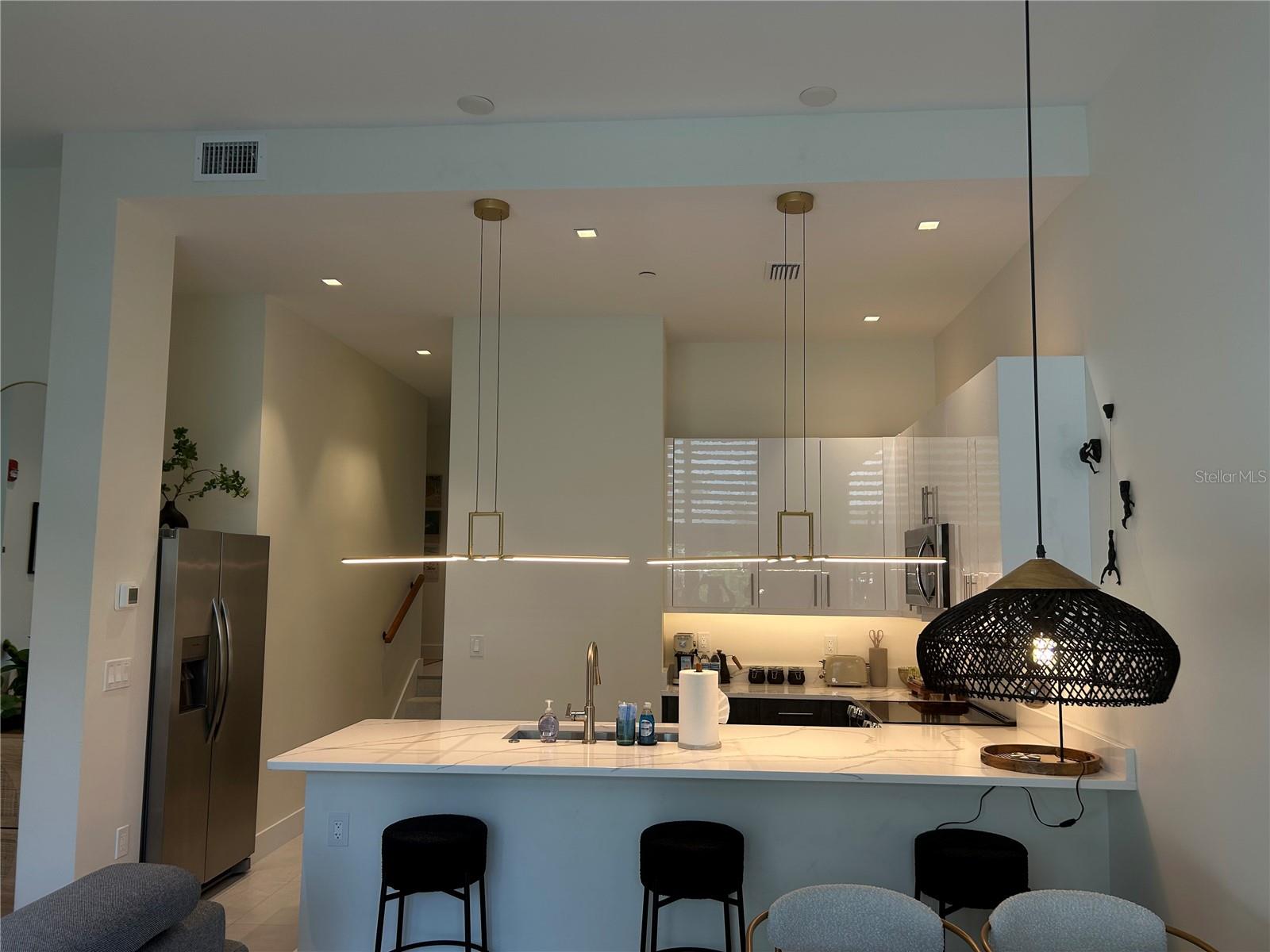 Image 11 of 35 For 1558 4th Street 208