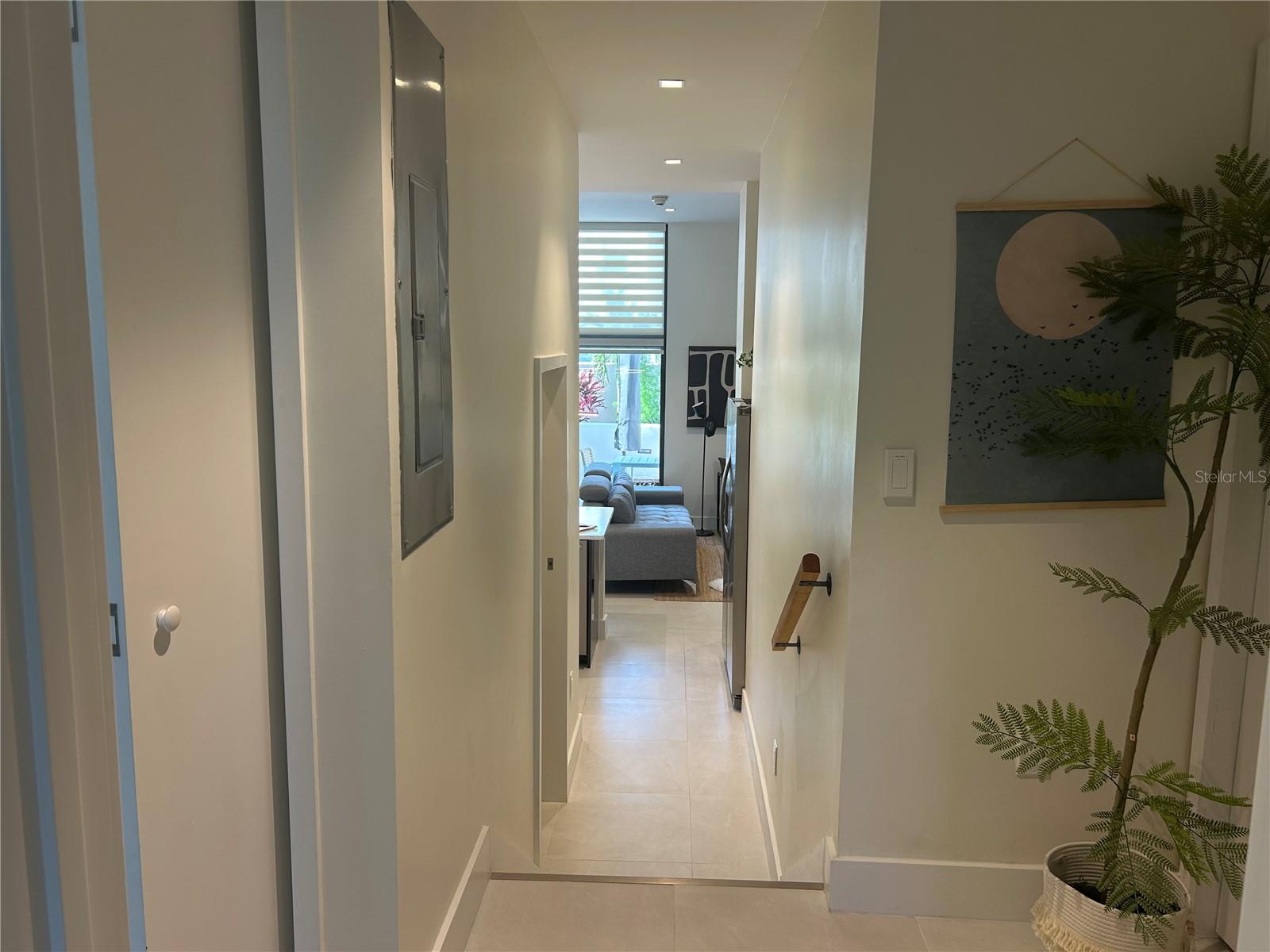 Image 33 of 35 For 1558 4th Street 208