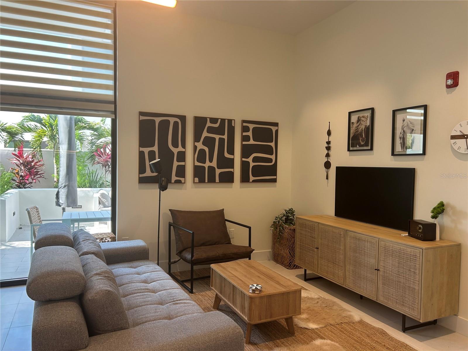 Image 4 of 35 For 1558 4th Street 208