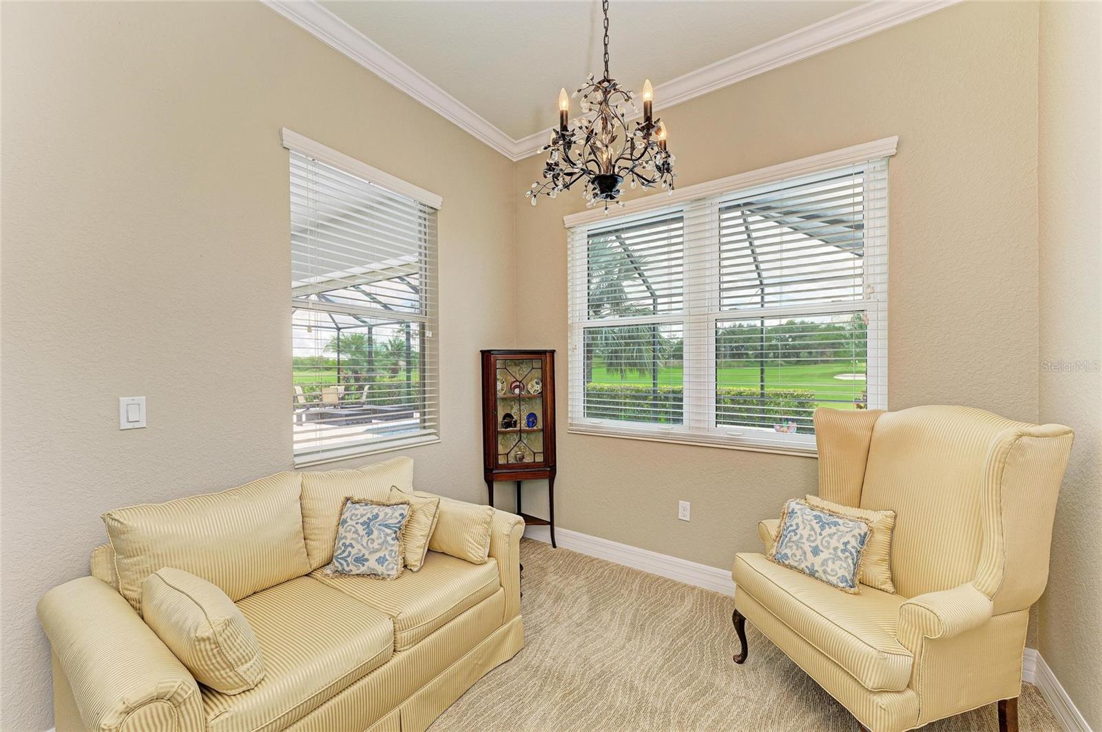 Image 18 of 35 For 8206 Heritage Grand Place