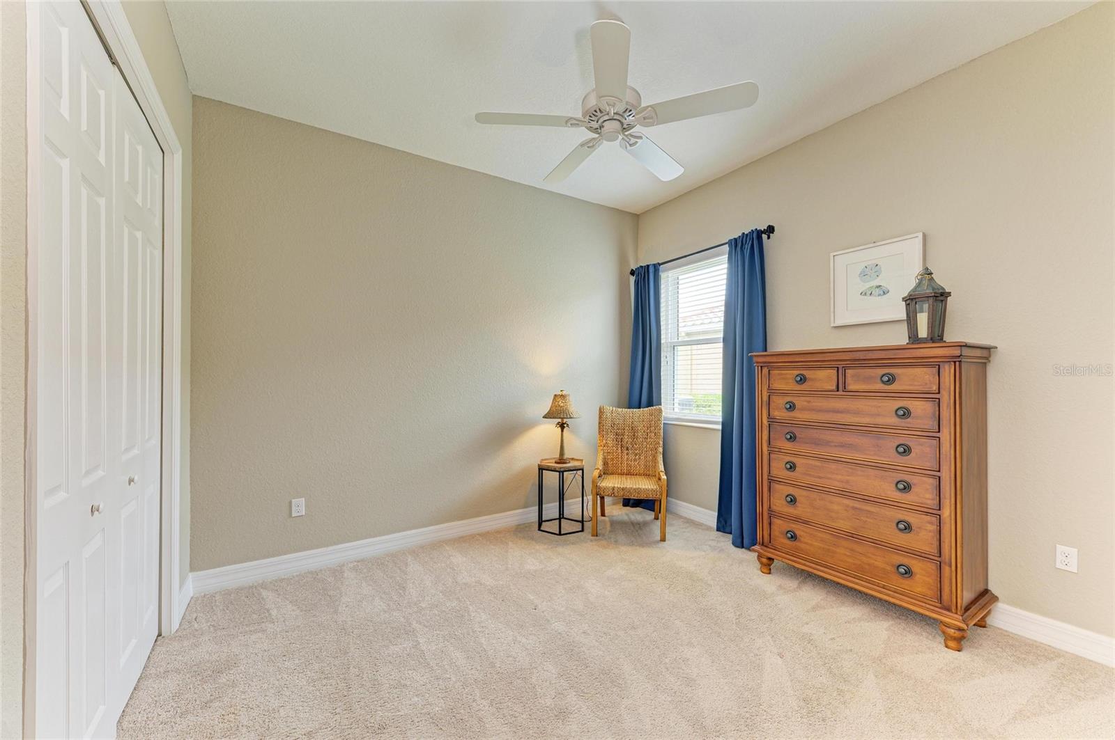 Image 24 of 35 For 8206 Heritage Grand Place