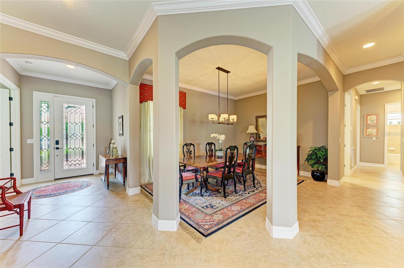 Image 7 of 35 For 8206 Heritage Grand Place