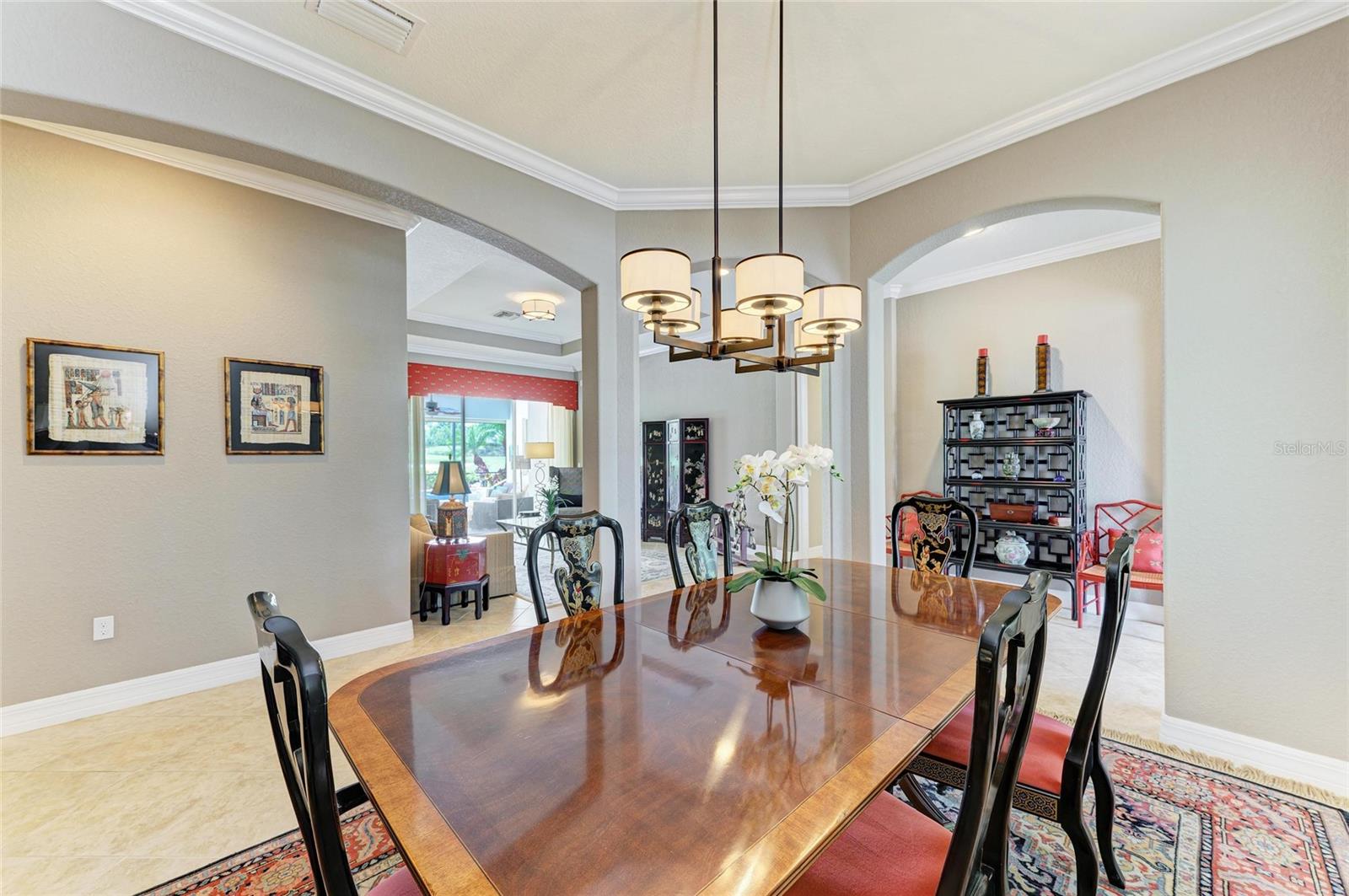 Image 8 of 35 For 8206 Heritage Grand Place