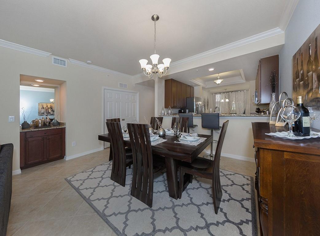 Image 13 of 60 For 5528 Palmer Circle 105