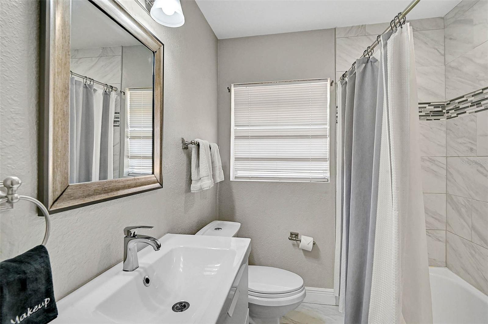 Listing photo id 16 for 1217 Ellicott Street