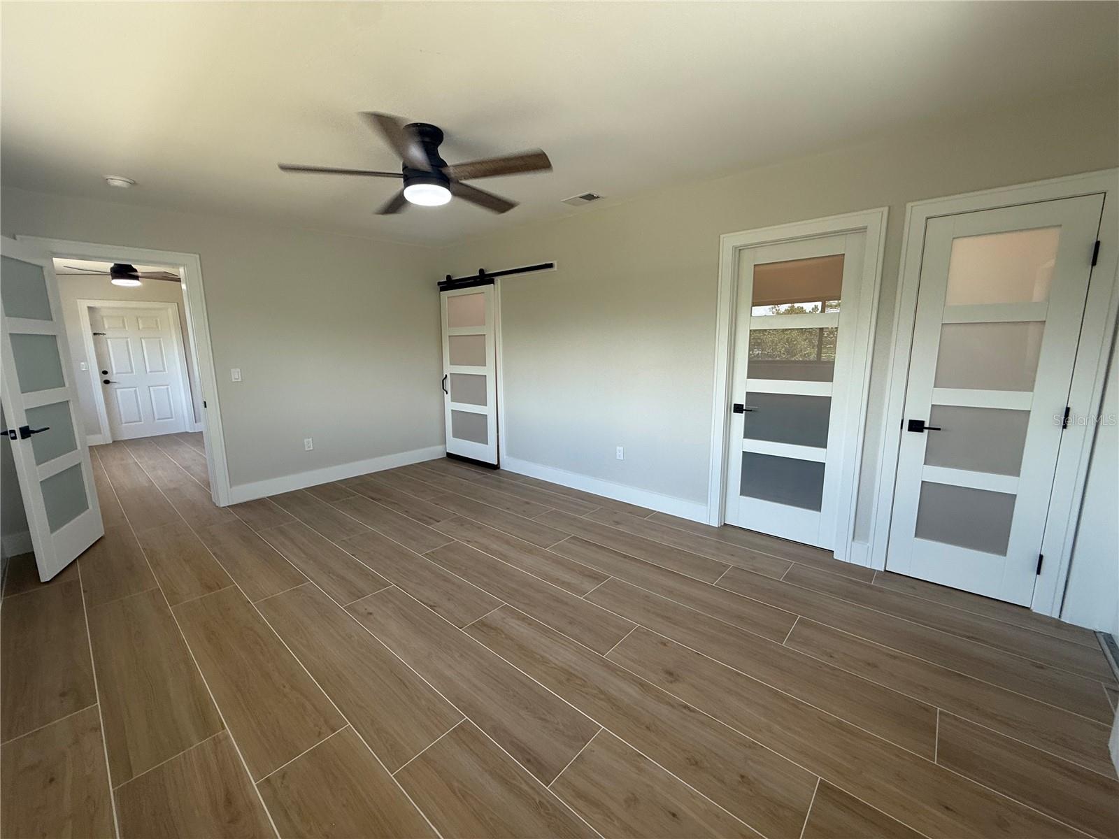 Image 20 of 43 For 808 25th Avenue W
