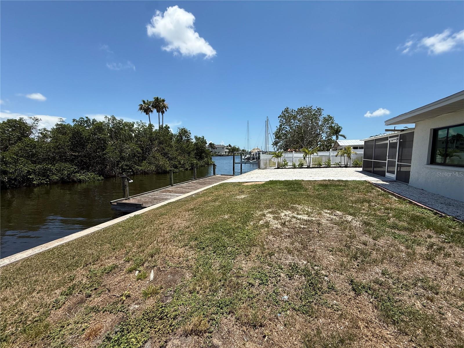 Image 43 of 43 For 808 25th Avenue W