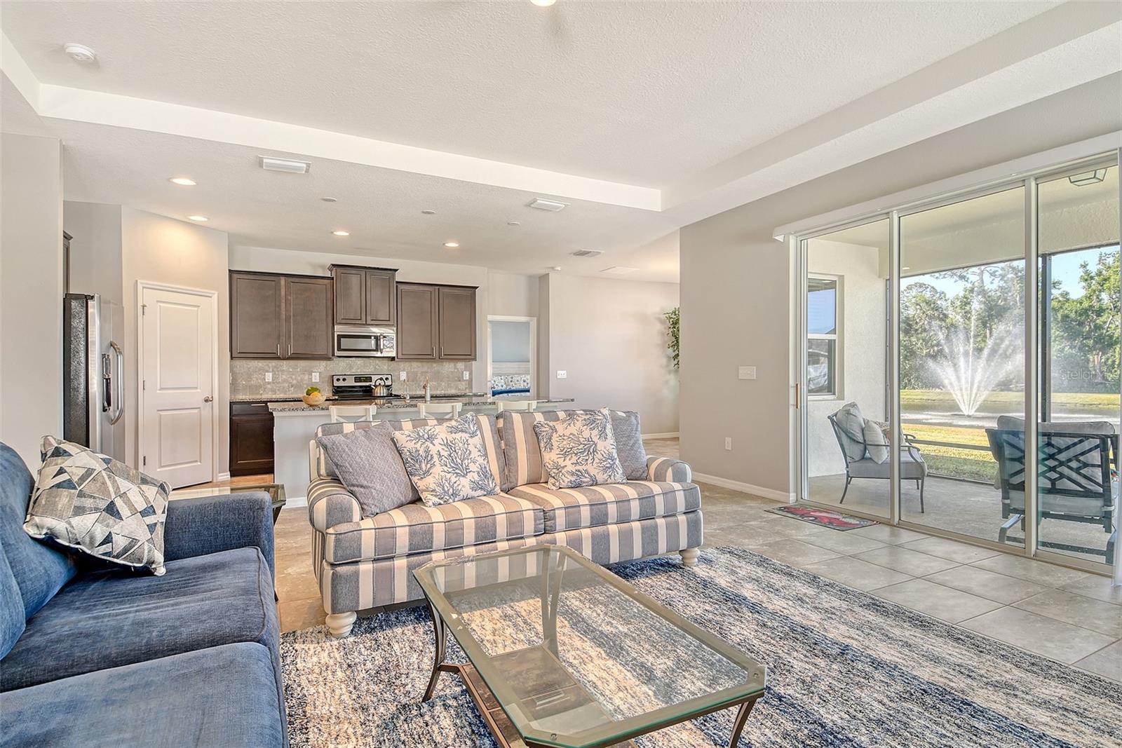 Image 12 of 74 For 364 Grande Vista Boulevard