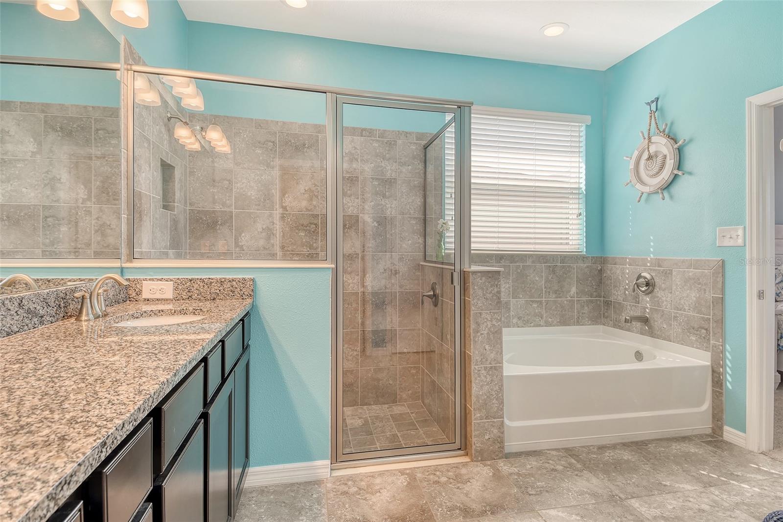 Image 30 of 74 For 364 Grande Vista Boulevard