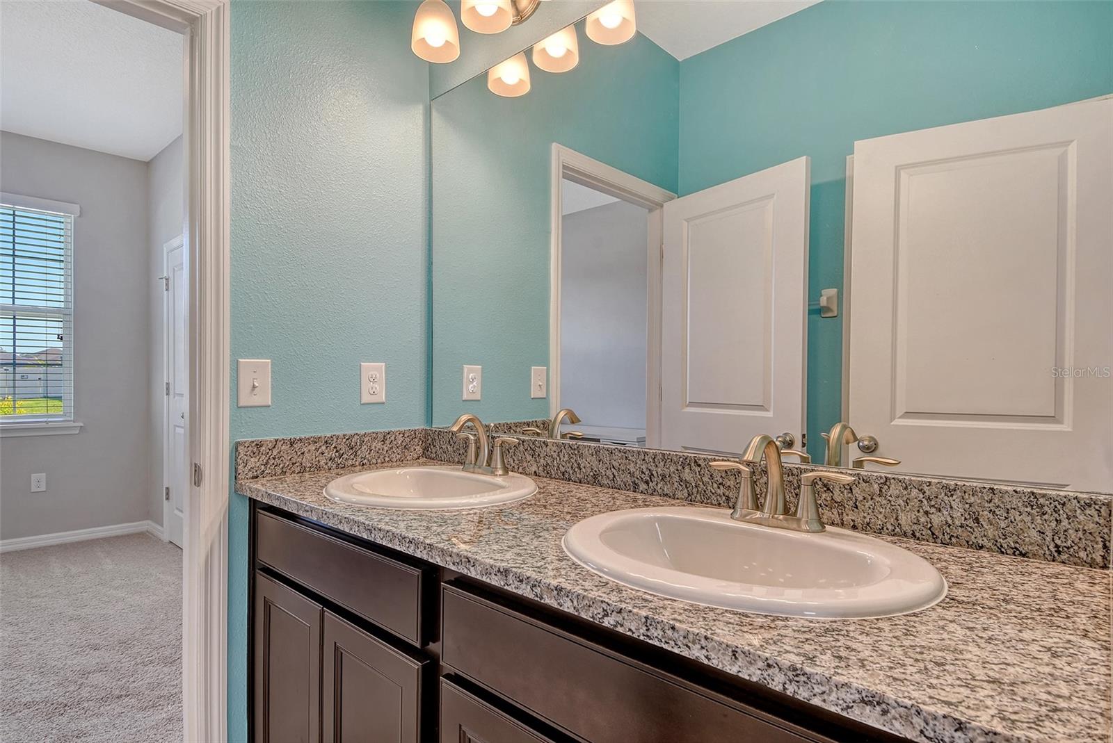 Image 33 of 74 For 364 Grande Vista Boulevard